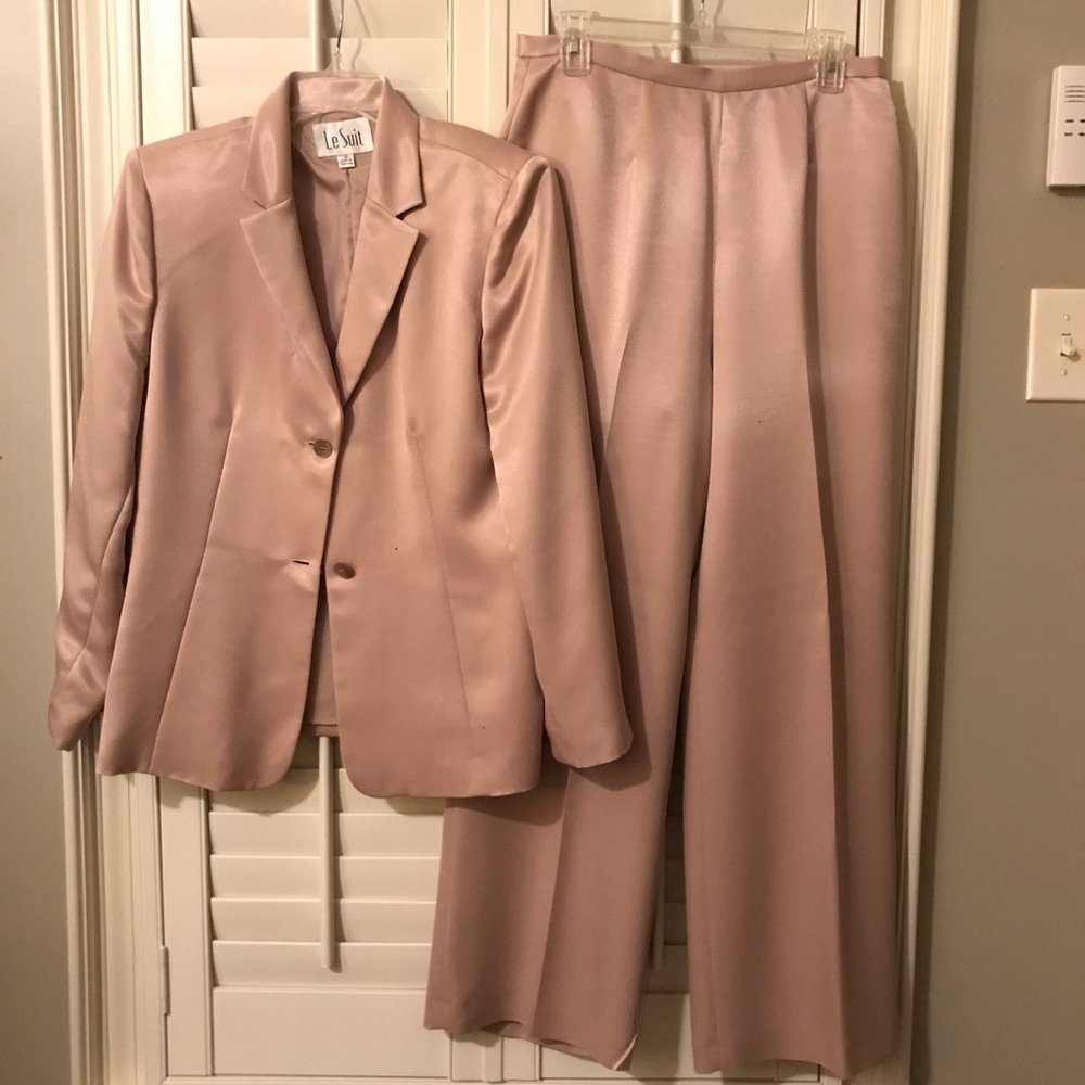 Le Suit Pantsuit